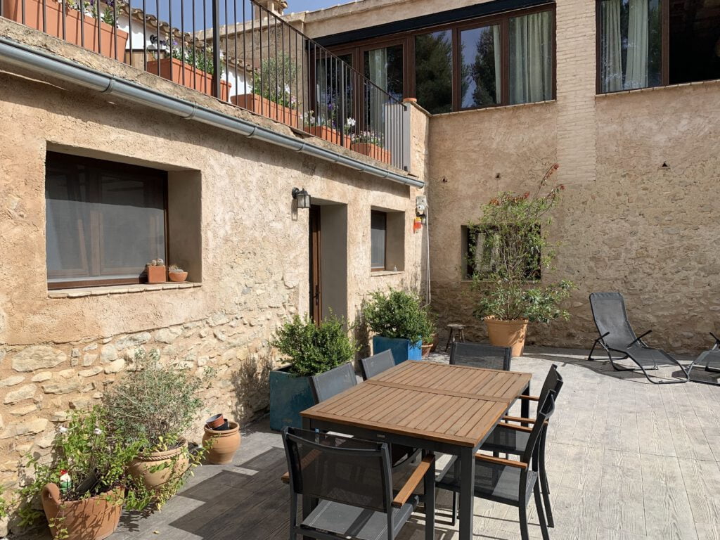 Alojamiento rural en alfafara - Agrinomia terraza