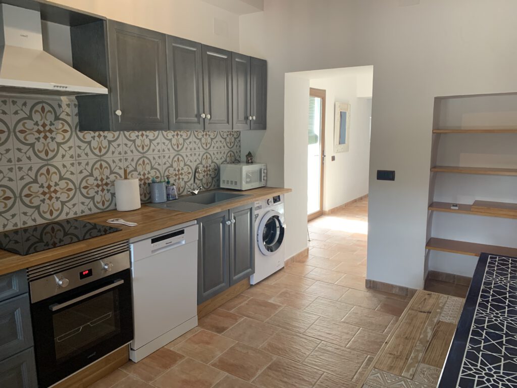 Alojamiento rural en Alfafara- Luisa cocina