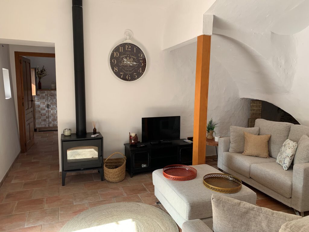 Alojamiento rural en alfafara - chimenea