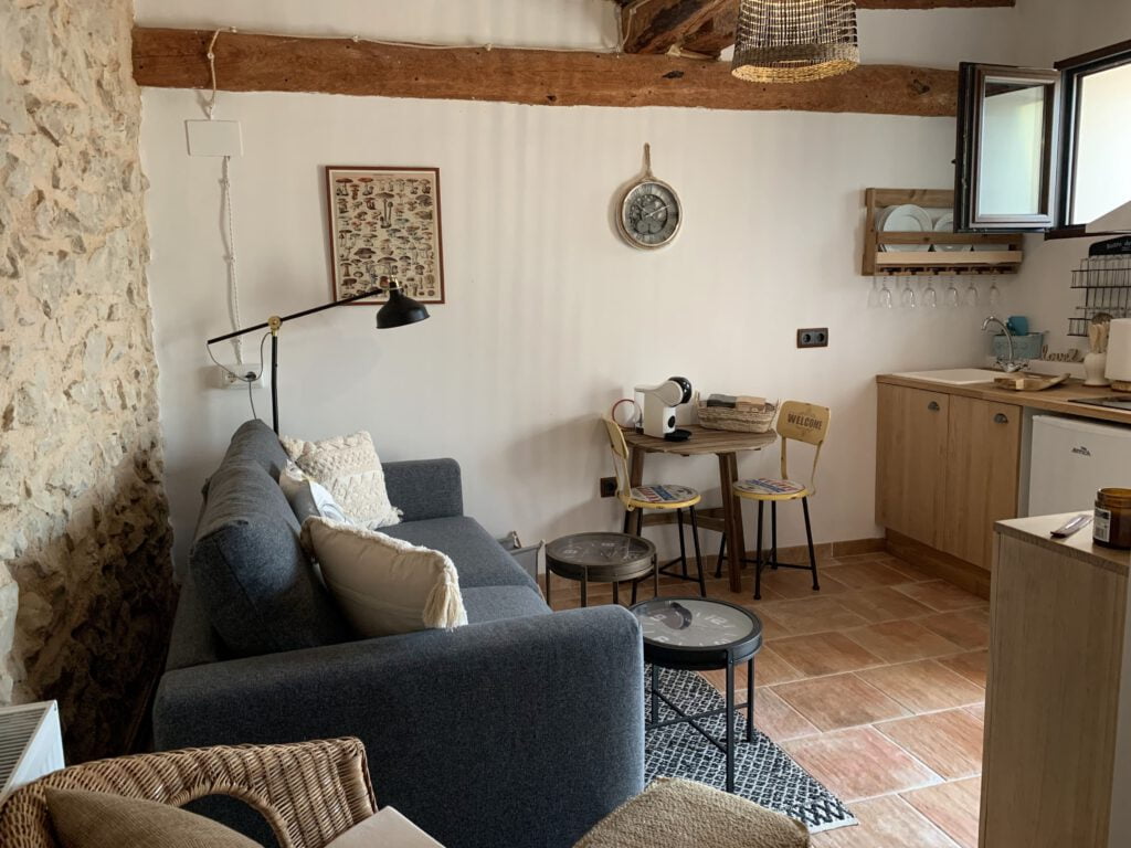 Alojamiento rural en alfafara - Ajedrea Salón 1