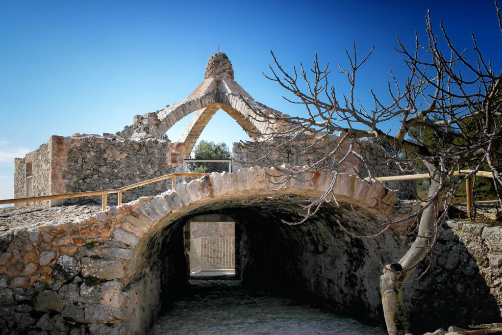 Cava Agres - Sierra Mariola